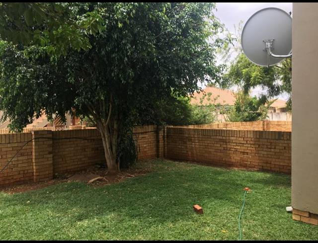 2 BEDROOM SIMPLEX FOR SALE IN MONTANA